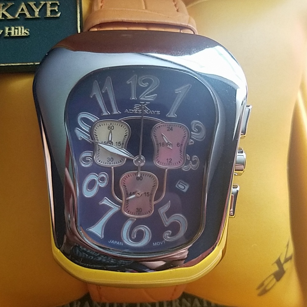 Adee Kaye Watch - Picture 2 of 4